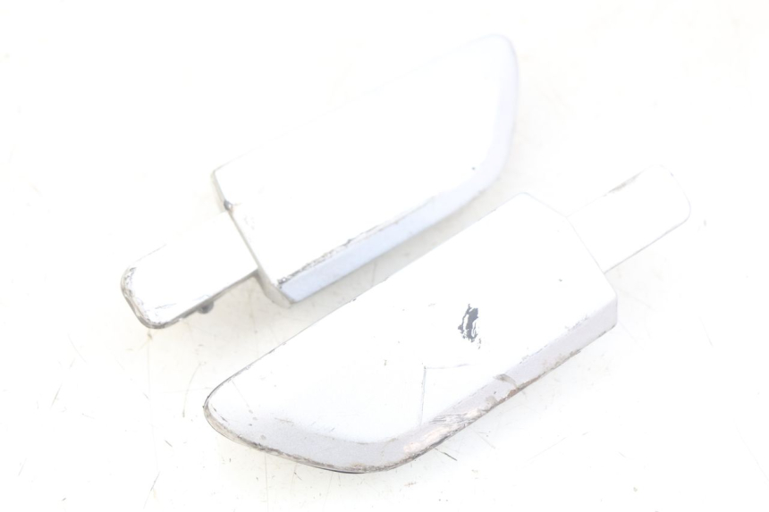 photo de SET ACHTERSTE VOETSTEUNEN YAMAHA X-CITY XCITY 125 (2007 - 2013) - Bevestigingspunten