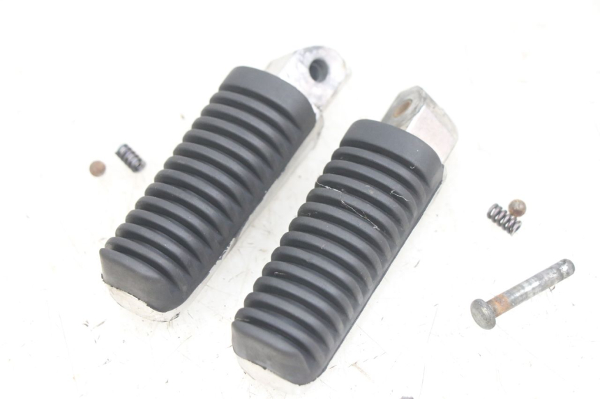 photo de SET ACHTERSTE VOETSTEUNEN YAMAHA X-MAX XMAX 250 (2006 - 2009) - Hoofdaanzicht