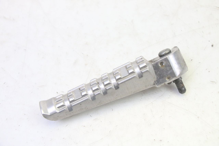 photo de SET ACHTERSTE VOETSTEUNEN YAMAHA X-MAX XMAX 125 (2010 - 2013) - Technische close-up