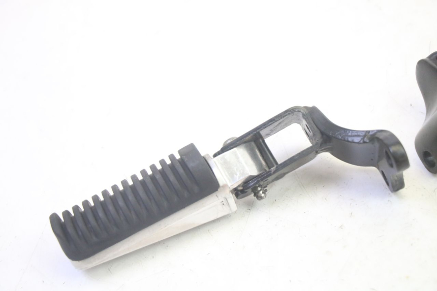 photo de SET ACHTERSTE VOETSTEUNEN YAMAHA XMAX X-MAX 125 (2006 - 2009) - Overzicht