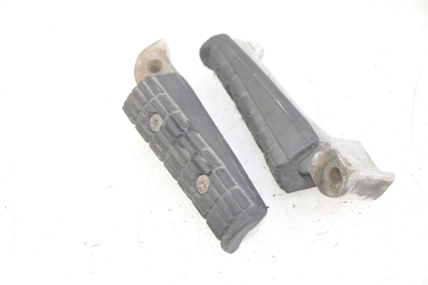 photo de SET ACHTERSTE VOETSTEUNEN YAMAHA XJN DIVERSION 600 (2000 - 2003) - Andere kijkhoek