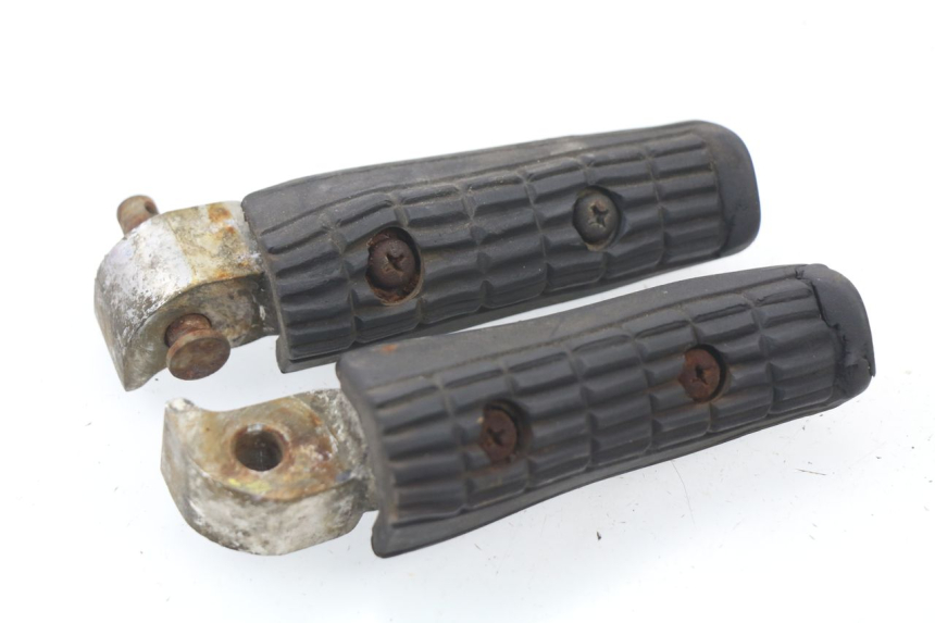 photo de SET ACHTERSTE VOETSTEUNEN YAMAHA XJN XJ N DIVERSION 600 (1994 - 1997) - Hoofdaanzicht