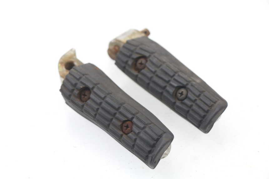 photo de SET ACHTERSTE VOETSTEUNEN YAMAHA XJN XJ N DIVERSION 600 (1994 - 1997) - Andere kijkhoek