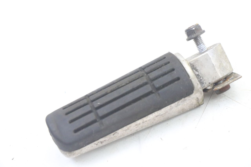 photo de SET ACHTERSTE VOETSTEUNEN YAMAHA FZ6 FAZER S2 600 (2007 - 2011) - Zoom op gebruiksstaat