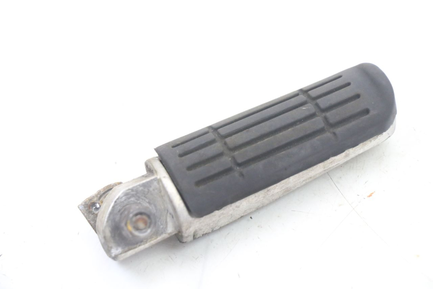 photo de SET ACHTERSTE VOETSTEUNEN YAMAHA FZ6 FAZER S2 600 (2007 - 2011) - Andere kijkhoek