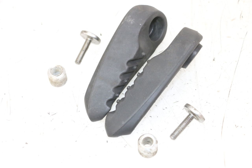 photo de SET ACHTERSTE VOETSTEUNEN YAMAHA NEOS NEO'S 4T 50 (2008 - 2016) - Zoom op gebruiksstaat