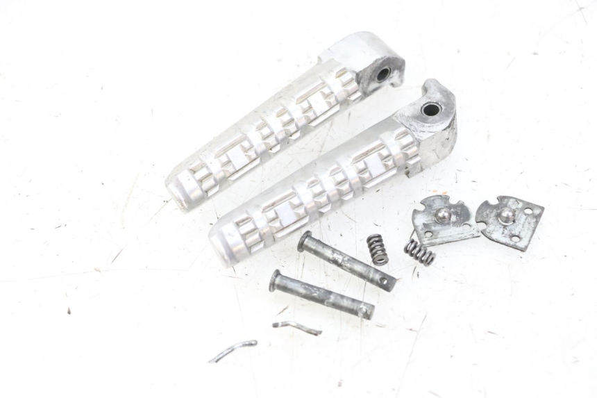 photo de SET ACHTERSTE VOETSTEUNEN YAMAHA YP T-MAX TMAX 530 (2017 - 2020) - Hoofdaanzicht