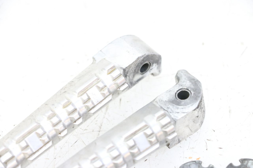 photo de SET ACHTERSTE VOETSTEUNEN YAMAHA YP T-MAX TMAX 530 (2017 - 2020) - Overzicht