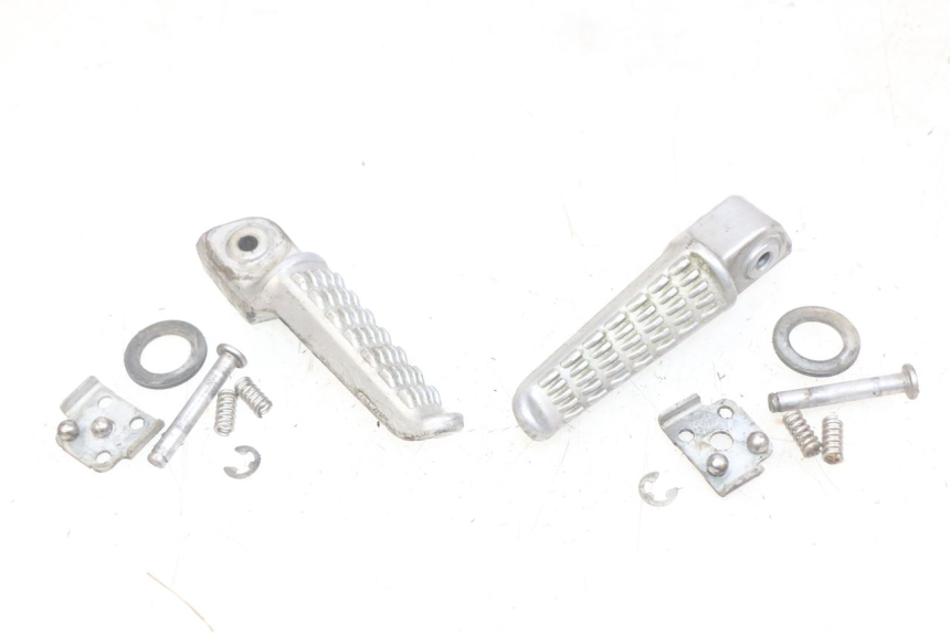 photo de SET ACHTERSTE VOETSTEUNEN KAWASAKI Z 750 (2007 - 2013) - Hoofdaanzicht