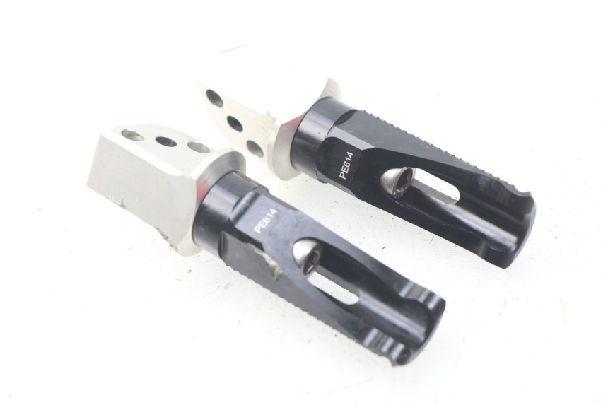 photo de SET ACHTERSTE VOETSTEUNEN KAWASAKI Z Z900 900 (2017 - 2019) - Andere kijkhoek