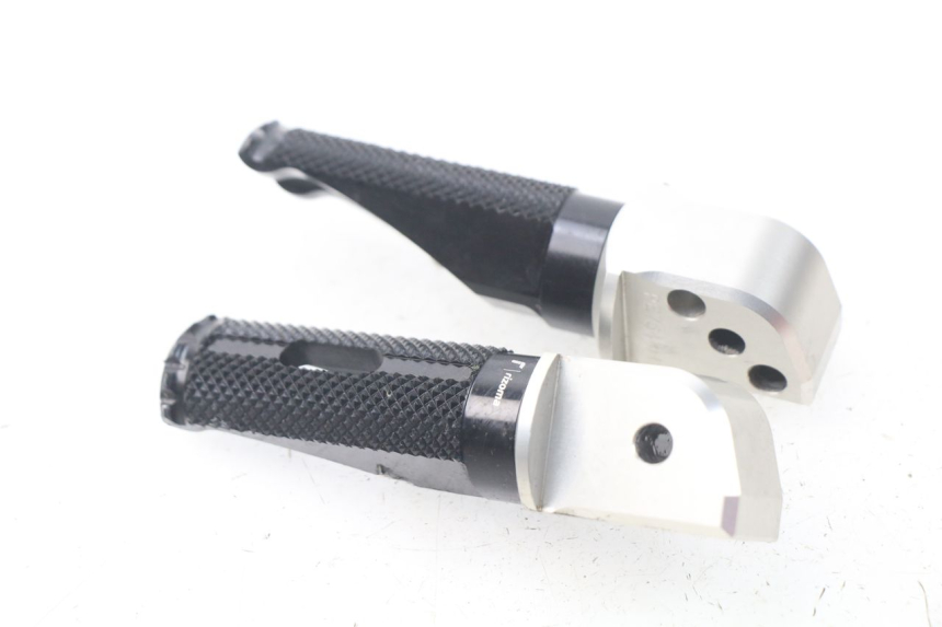 photo de SET ACHTERSTE VOETSTEUNEN KAWASAKI Z Z900 900 (2017 - 2019) - Technische close-up