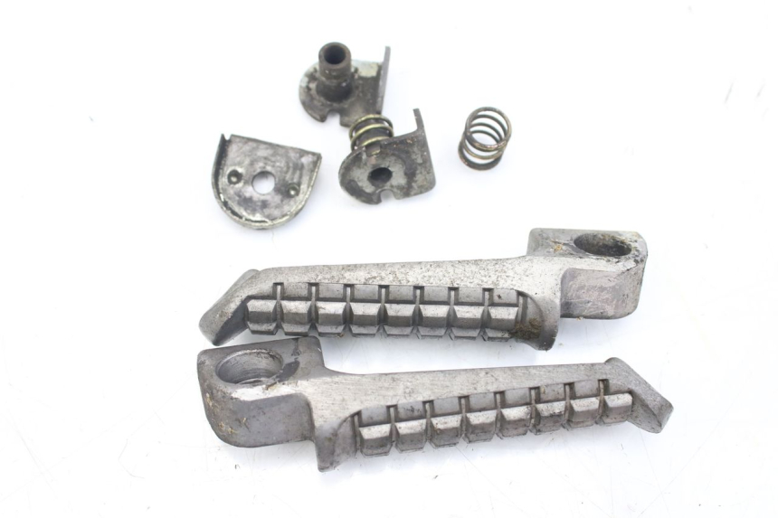 photo de SET ACHTERSTE VOETSTEUNEN KAWASAKI ZZR 600 (1995 - 2004) - Hoofdaanzicht