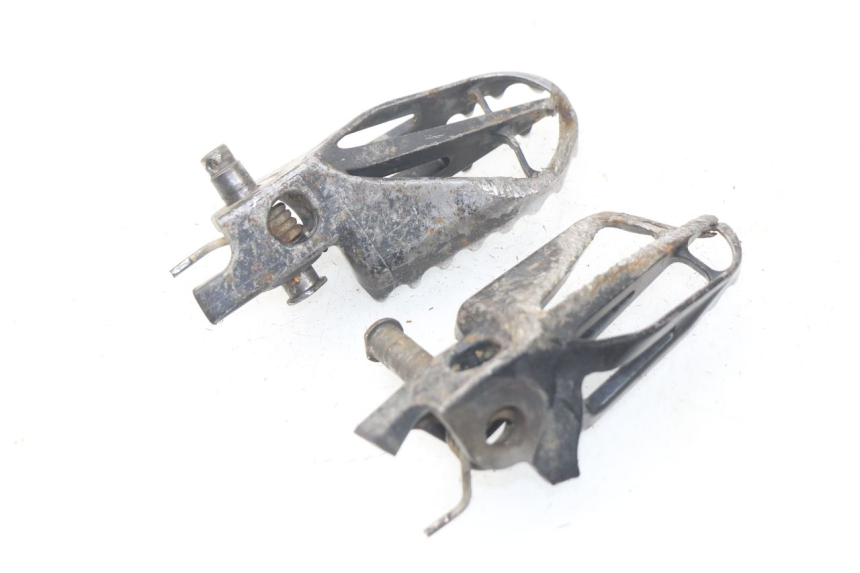 photo de SET VOETSTEUNEN VOORZIJDE HONDA CRF CR-F 450 (2005 - 2008) - Andere kijkhoek