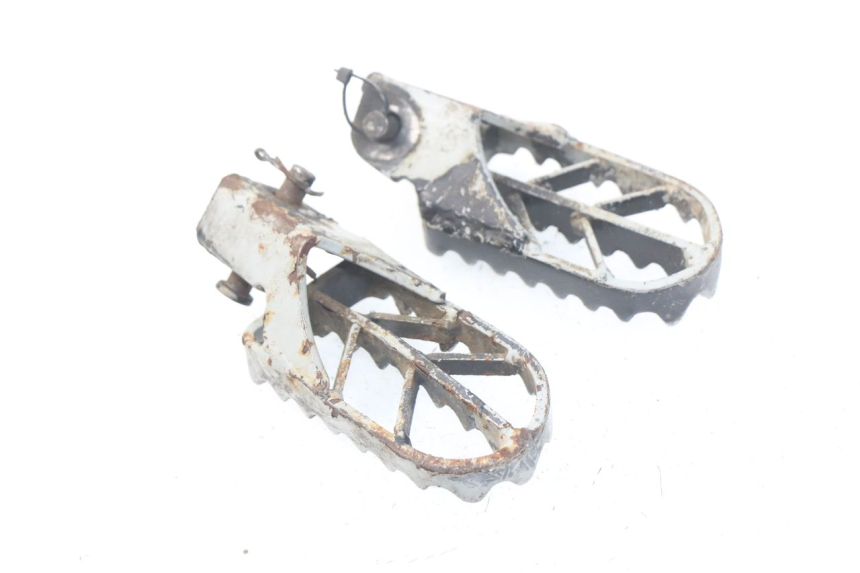 photo de SET VOETSTEUNEN VOORZIJDE LONCIN DIRT BIKE 125 - Andere kijkhoek