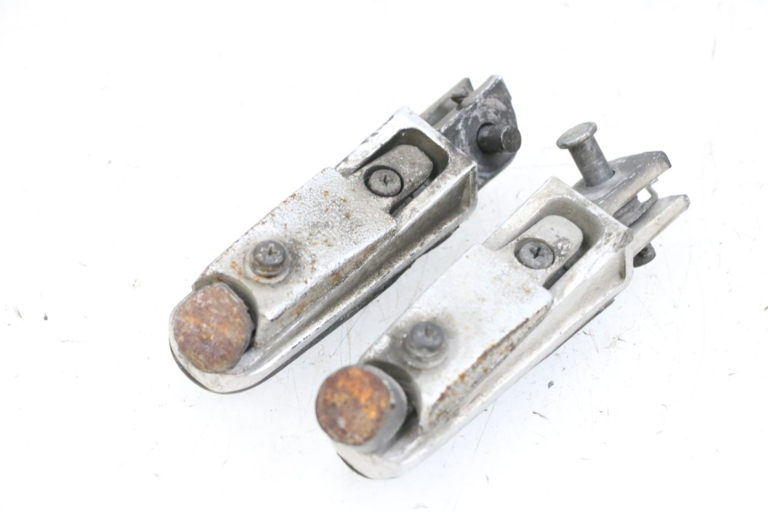 photo de SET VOETSTEUNEN VOORZIJDE YAMAHA FJR ABS 1300 (2006 - 2012) - Technische close-up