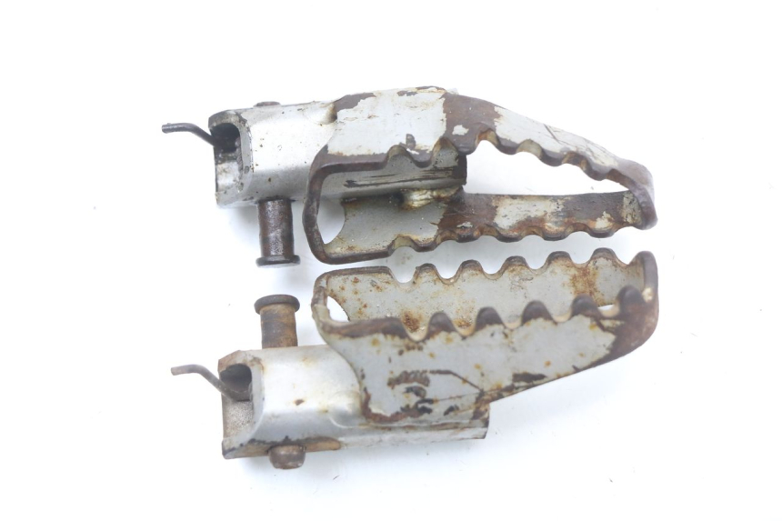 photo de SET VOETSTEUNEN VOORZIJDE KAWASAKI KDX 125 (1990 - 1991) - Zoom op gebruiksstaat