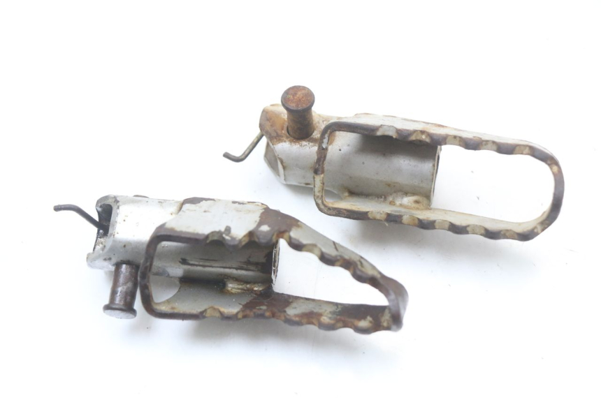 photo de SET VOETSTEUNEN VOORZIJDE KAWASAKI KDX 125 (1990 - 1991) - Andere kijkhoek