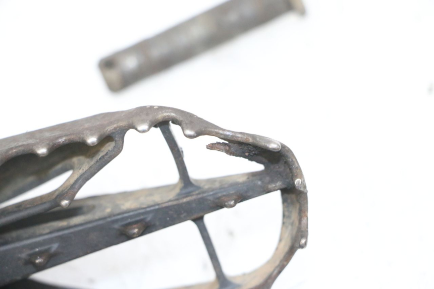 photo de SET VOETSTEUNEN VOORZIJDE KAWASAKI KX F KXF 450 (2009 - 2011) - Andere kijkhoek