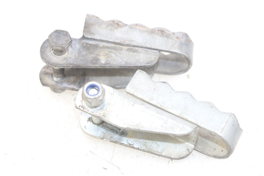 photo de SET VOETSTEUNEN VOORZIJDE GILERA RK 50 (1996 - 1999) - Zoom op gebruiksstaat