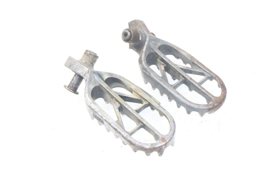 photo de SET VOETSTEUNEN VOORZIJDE SUZUKI RMZ RM-Z 450 (2008 - 2011) - Zoom op gebruiksstaat