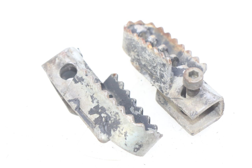 photo de SET VOETSTEUNEN VOORZIJDE DERBI SENDA 50 (2003 - 2005) - Technische close-up