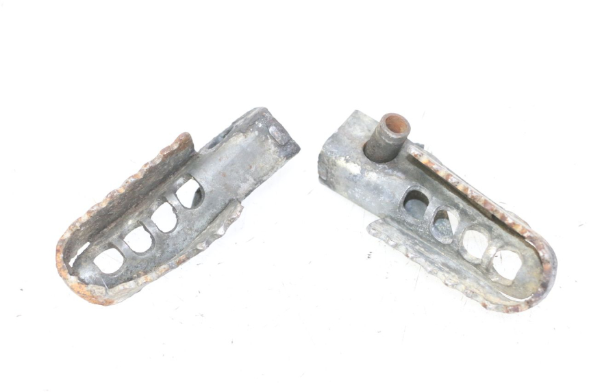 photo de SET VOETSTEUNEN VOORZIJDE GILERA SMT SUPERMOTARD 50 (2009 - 2017) - Hoofdaanzicht