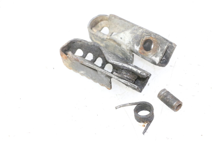 photo de SET VOETSTEUNEN VOORZIJDE GILERA SMT SUPERMOTARD 50 (2009 - 2017) - Andere kijkhoek