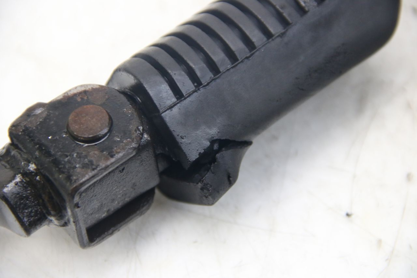 photo de SET VOETSTEUNEN VOORZIJDE YAMAHA SR 125 (1982 - 2003) - Zoom op gebruiksstaat