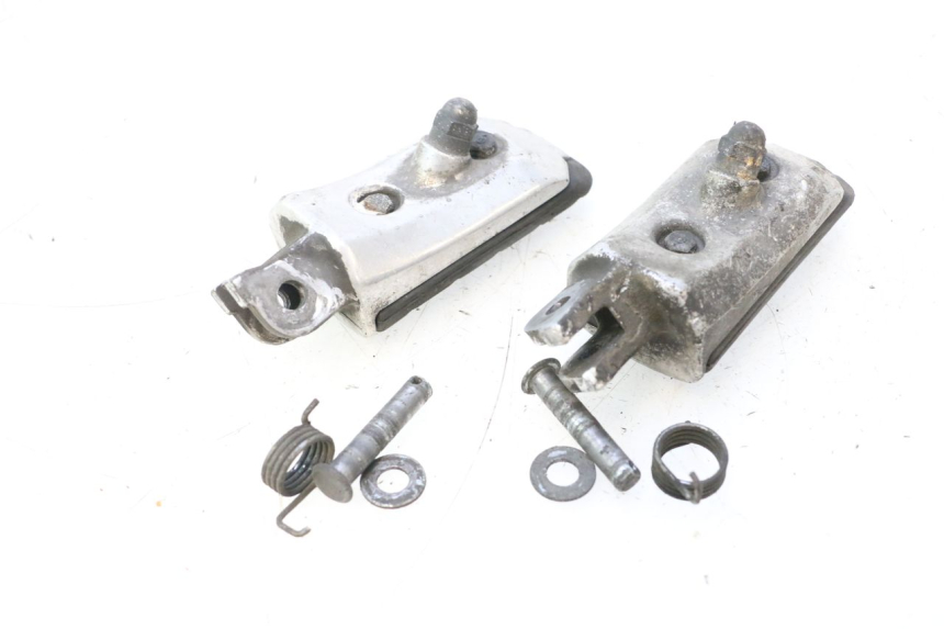 photo de PAAR VOORSTE VOETSTEUNEN HONDA ST PAN EUROPEAN 1100 (1990 - 2002) - Overzicht