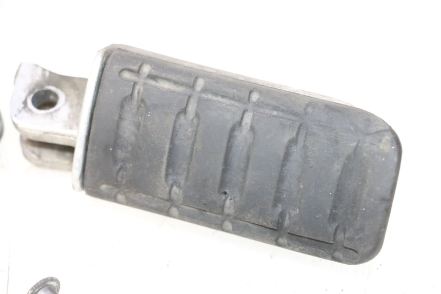 photo de PAAR VOORSTE VOETSTEUNEN HONDA ST PAN EUROPEAN 1100 (1990 - 2002) - Markeringen en referenties