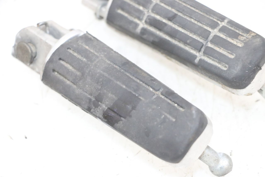 photo de SET VOETSTEUNEN VOORZIJDE YAMAHA TDM ABS 900 (2002 - 2014) - Andere kijkhoek