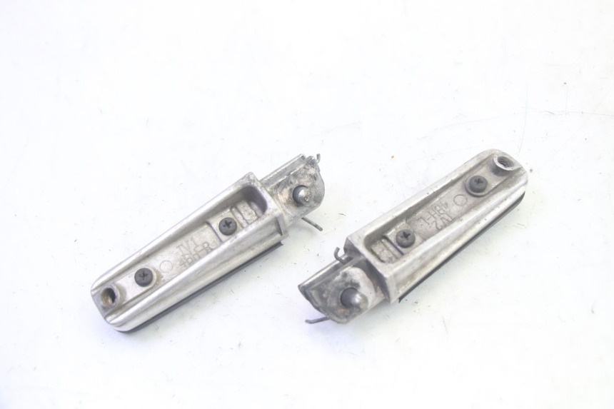 photo de SET VOETSTEUNEN VOORZIJDE YAMAHA TDM ABS 900 (2002 - 2014) - Technische close-up