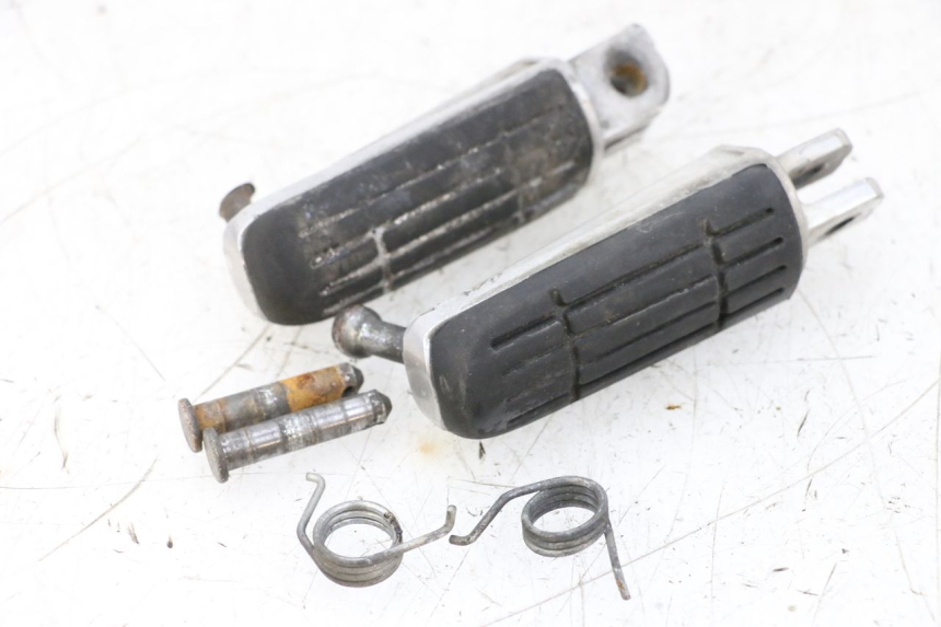 photo de SET VOETSTEUNEN VOORZIJDE YAMAHA TDM ABS 900 (2002 - 2014) - Hoofdaanzicht