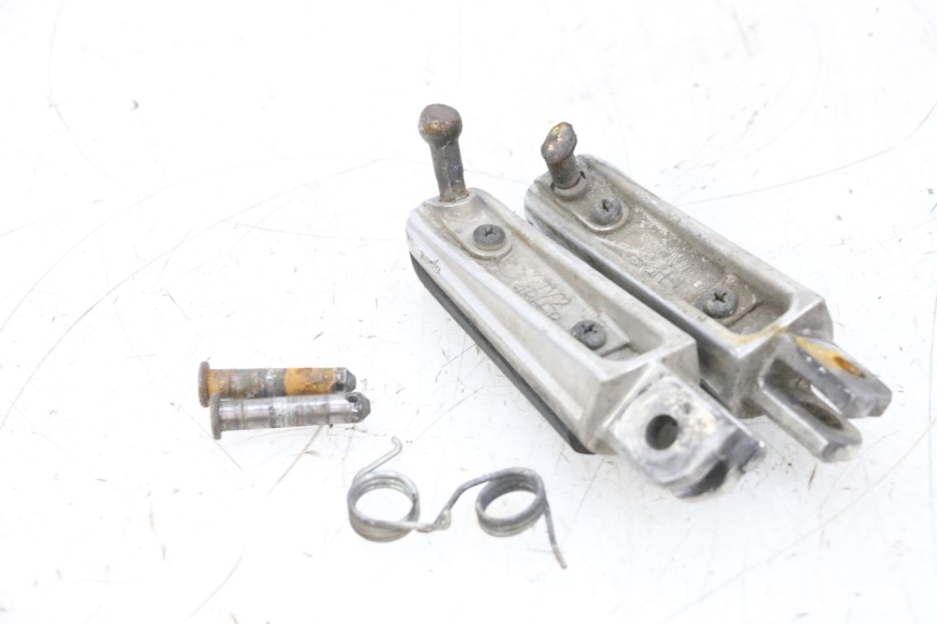 photo de SET VOETSTEUNEN VOORZIJDE YAMAHA TDM ABS 900 (2002 - 2014) - Andere kijkhoek