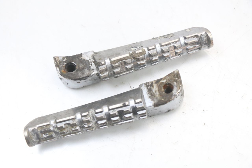 photo de SET VOETSTEUNEN VOORZIJDE KEEWAY TX 50 (2008 - 2015) - Hoofdaanzicht