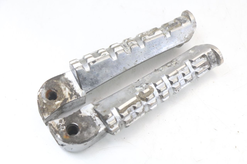 photo de SET VOETSTEUNEN VOORZIJDE KEEWAY TX 50 (2008 - 2015) - Detail van het onderdeel