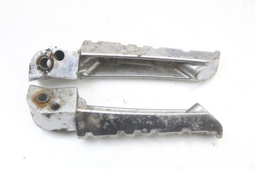 photo de SET VOETSTEUNEN VOORZIJDE KEEWAY TX 50 (2008 - 2015) - Technische close-up