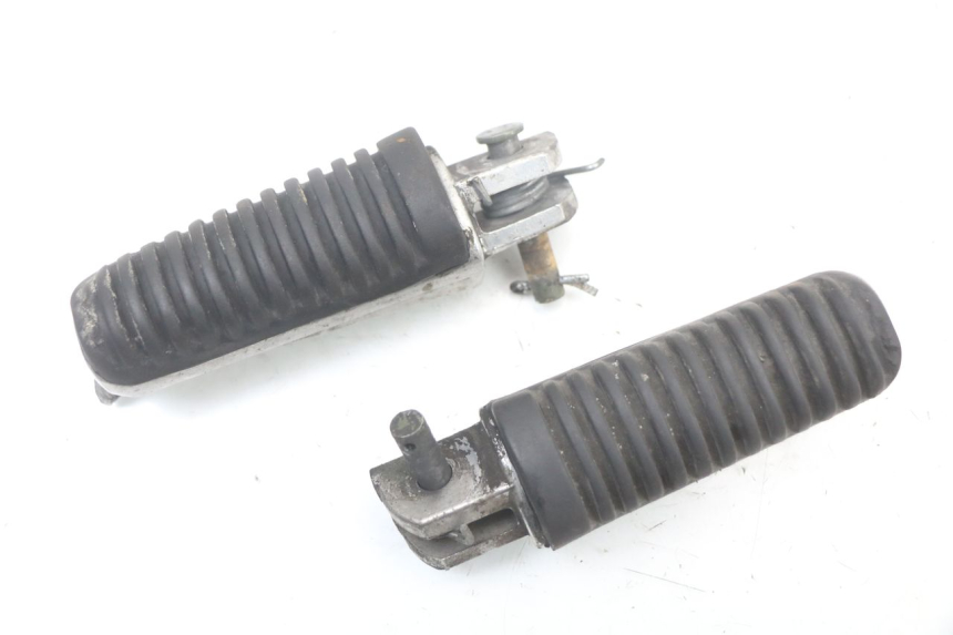 photo de SET VOETSTEUNEN VOORZIJDE YAMAHA XJS DIVERSION 600 (1997 - 1999) - Hoofdaanzicht