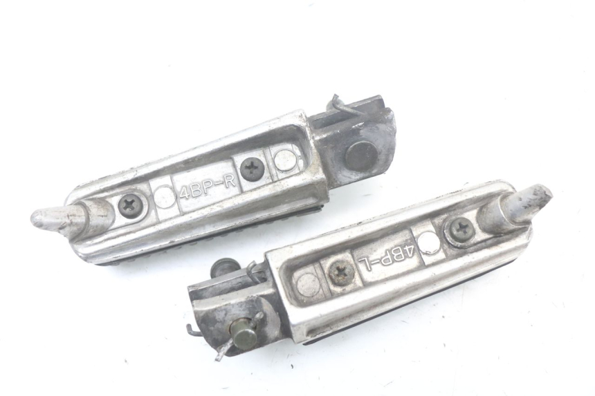 photo de SET VOETSTEUNEN VOORZIJDE YAMAHA XJS DIVERSION 600 (1997 - 1999) - Zoom op gebruiksstaat