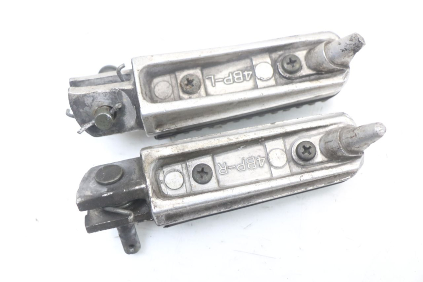 photo de SET VOETSTEUNEN VOORZIJDE YAMAHA XJS DIVERSION 600 (1997 - 1999) - Andere kijkhoek