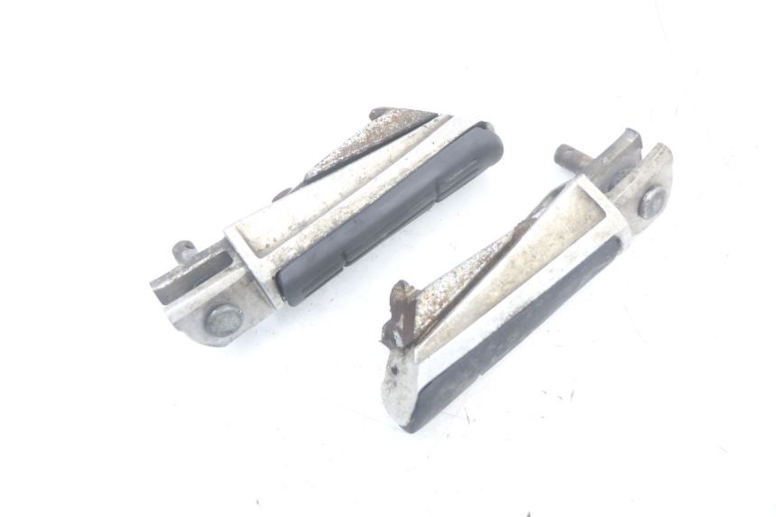 photo de SET VOETSTEUNEN VOORZIJDE YAMAHA FJR ABS 1300 (2006 - 2012) - Zoom op gebruiksstaat