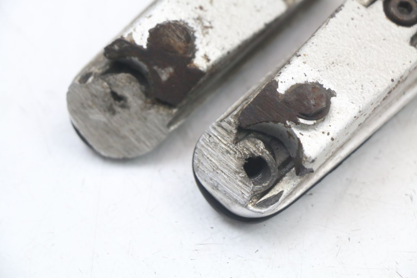 photo de SET VOETSTEUNEN VOORZIJDE YAMAHA FJR ABS 1300 (2006 - 2012) - Overzicht