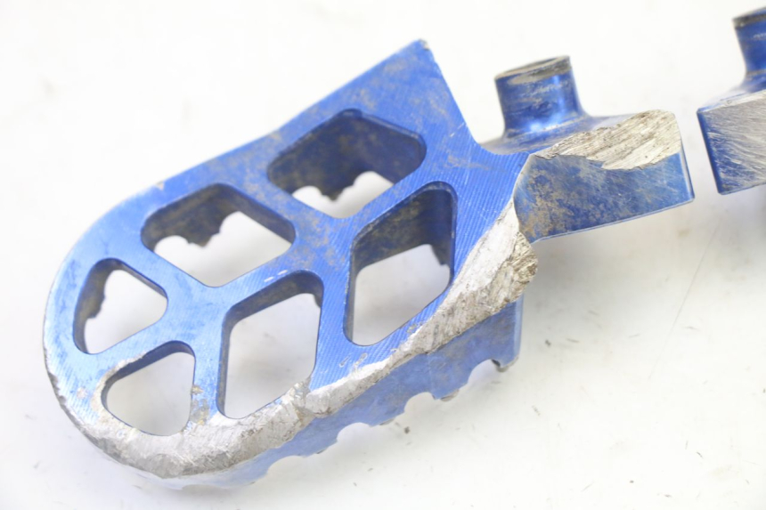 photo de SET VOETSTEUNEN VOORZIJDE YAMAHA YZ-F YZF 250 (2014 - 2018) - Gecontroleerd onderdeel