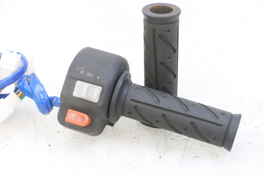 photo de SET SCHAKELAARS KYMCO AGILITY 4T 50 (2005 - 2018) - Kenmerkende details