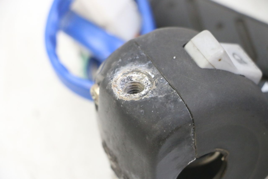 photo de SET SCHAKELAARS KYMCO AGILITY 4T 50 (2005 - 2018) - Bevestigingspunten