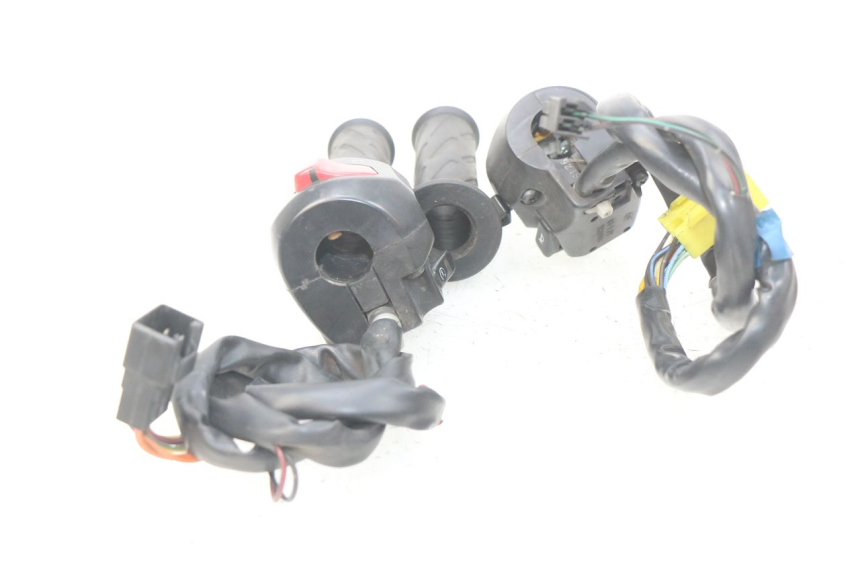 photo de SET SCHAKELAARS SUZUKI BURGMAN 125 (2007 - 2014) - Overzicht