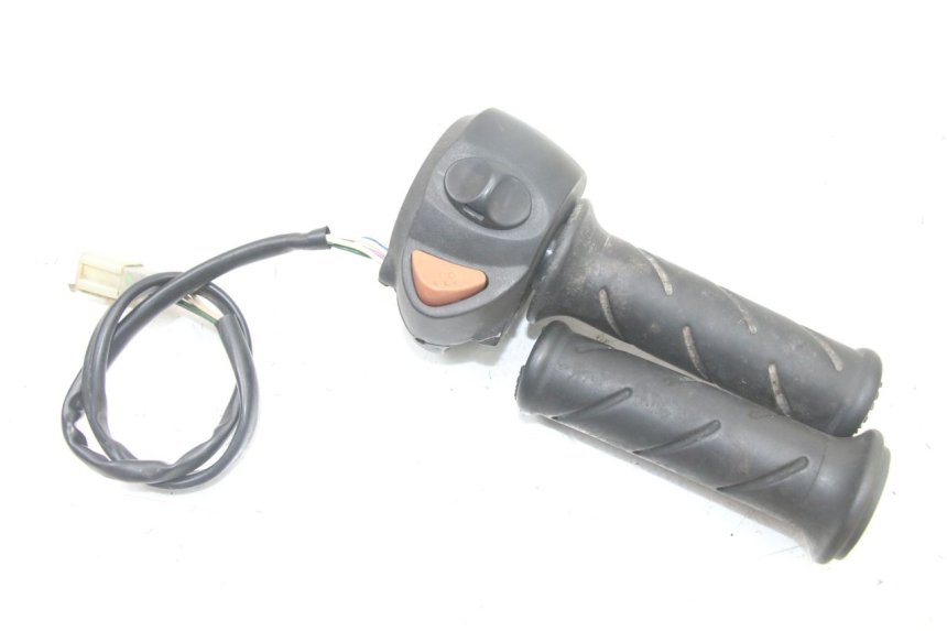 photo de SET SCHAKELAARS PEUGEOT SATELIS COMPRESSOR K15 125 (2006 - 2009) - Staat van het oppervlak