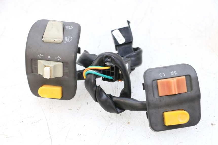 photo de SET SCHAKELAARS JM MOTORS SANTANA 50 (2014 - 2023) - Hoofdaanzicht