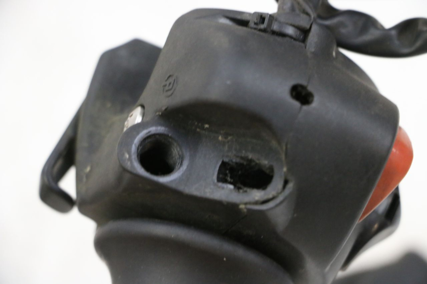 photo de SET SCHAKELAARS PEUGEOT SATELIS 125 (2013 - 2018) - Detail van het onderdeel