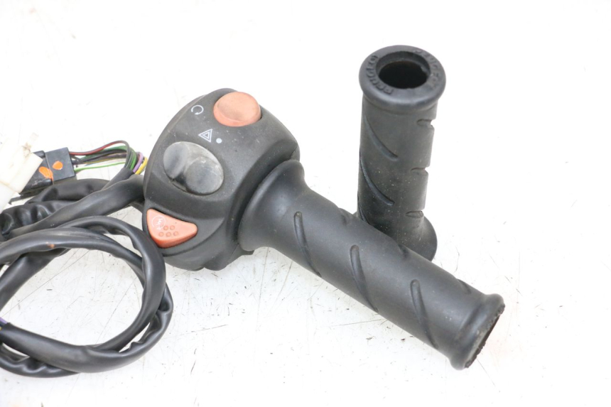 photo de SET SCHAKELAARS PEUGEOT SATELIS 125 (2013 - 2018) - Productaanzicht